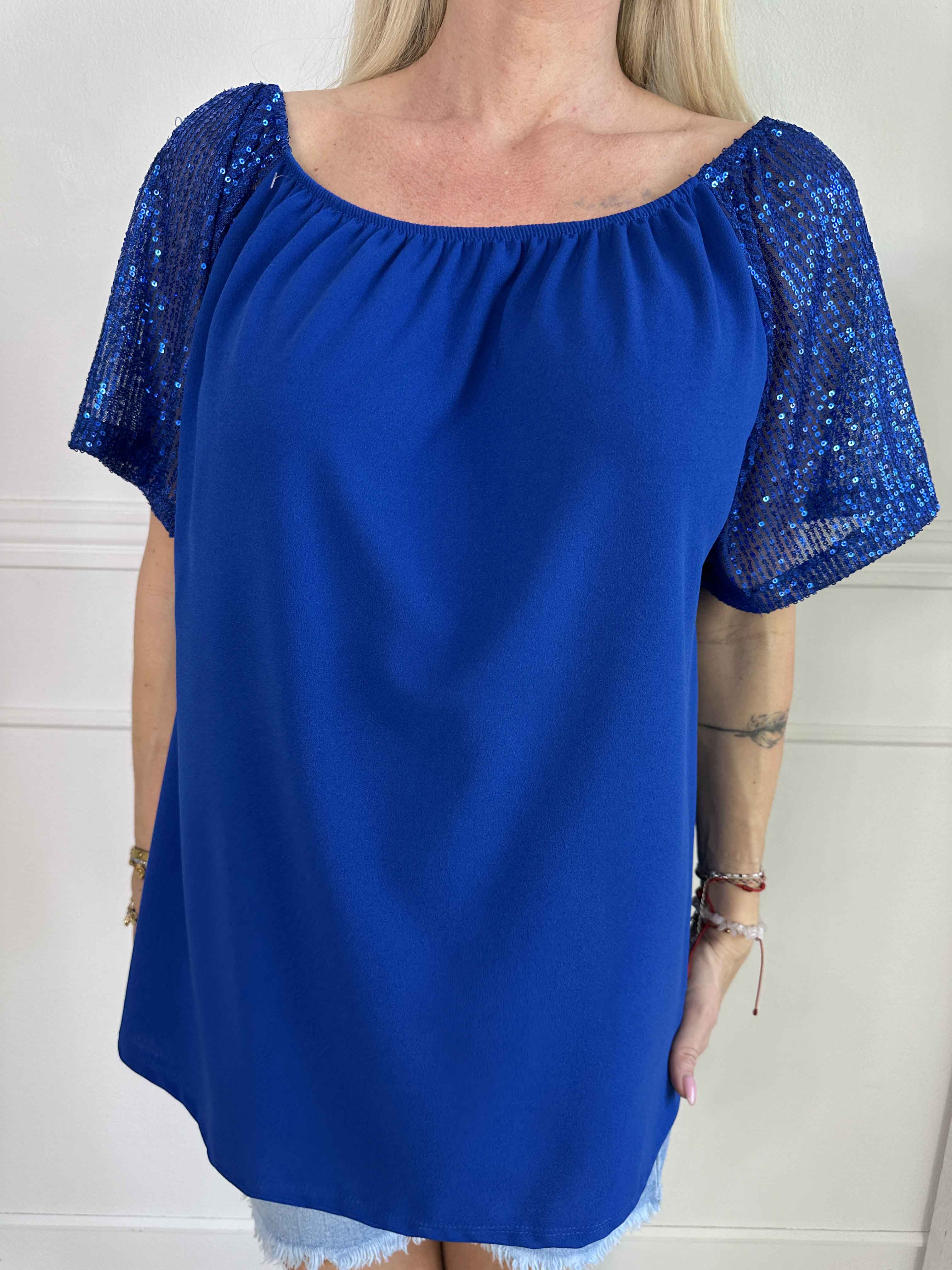 Kim Shirt - Sød og feminin elastisk bluse med glitrende pailletærmer